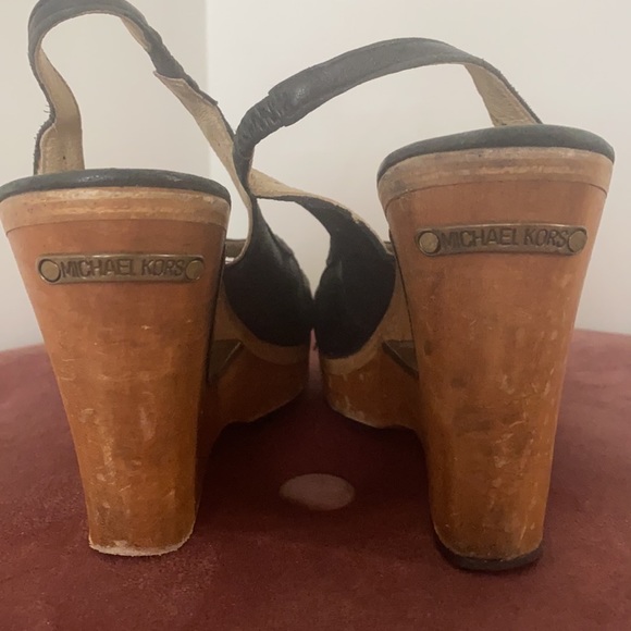 Michael Kors wedges - Picture 3 of 11